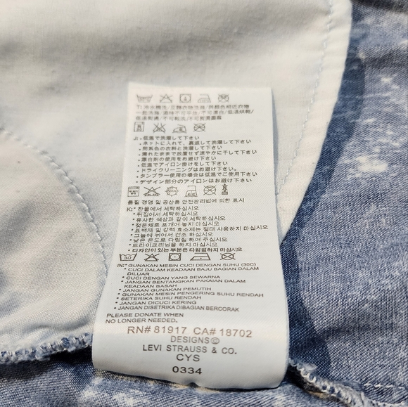 Levi's Little Girl's Acid Wash Jean Dress Size XS (3-4yrs) - Picture 9 of 9